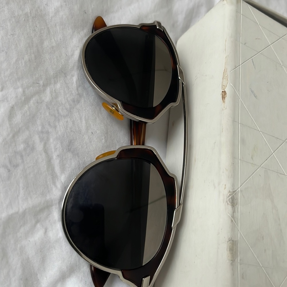 Dior sunglasses gray